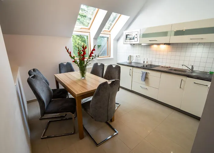 Malina & Lägenhetshotell 4*