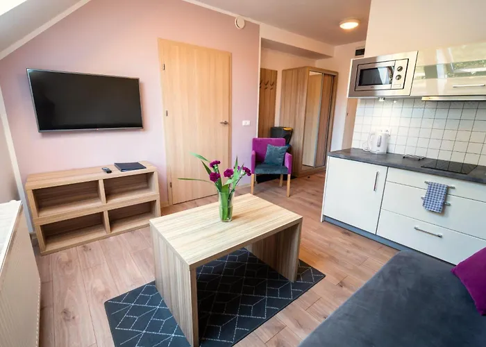 Lägenhetshotell Malina & 4*