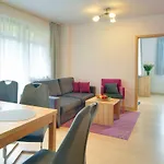 Appart hôtel Malina & 4*