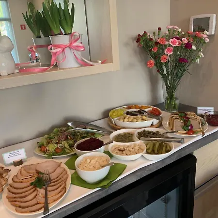 아파트호텔 Malina & 4*