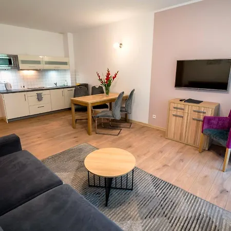 Lägenhetshotell Malina &