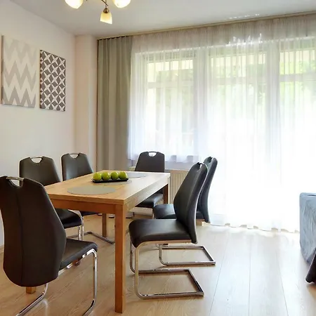 Lägenhetshotell Malina &